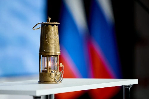 Роспатриотцентр примет Вечный огонь, зажжённый на Северном Полюсе